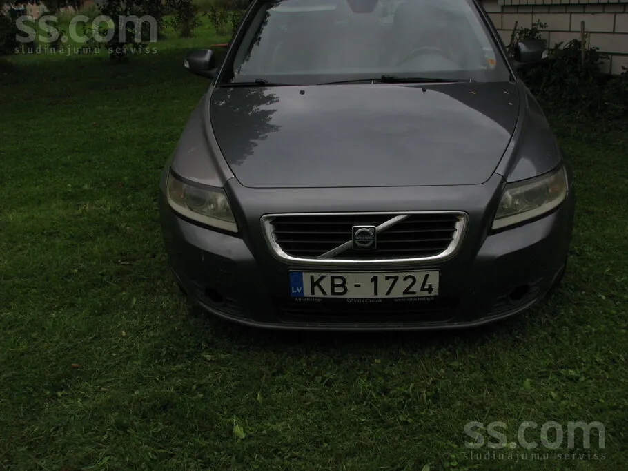 Volvo V50
