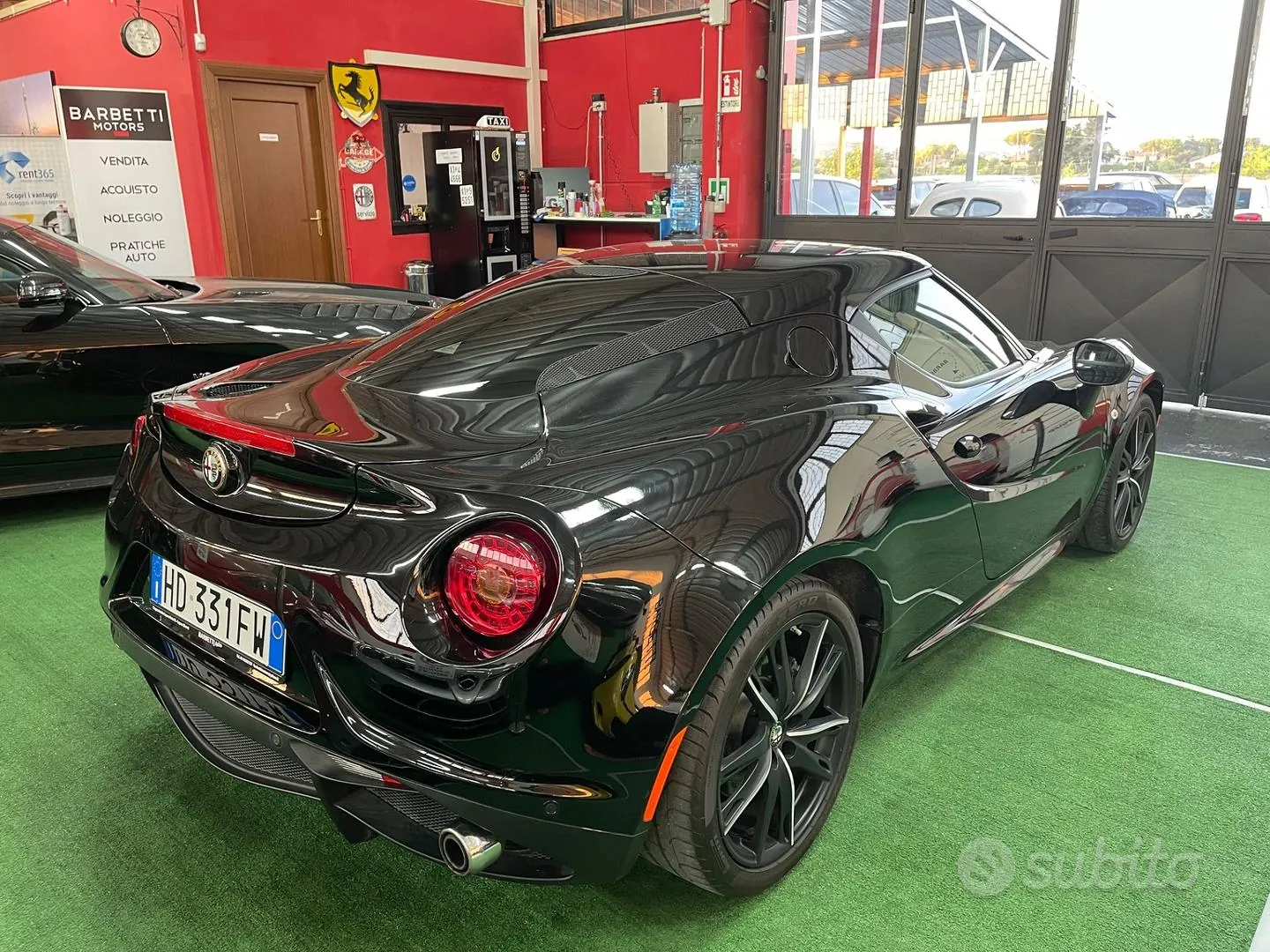 Alfa Romeo 4C 2015 photo 4