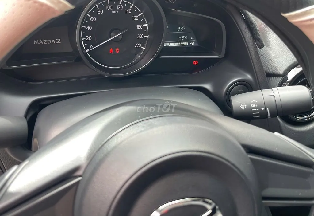 Mazda 2 2026 photo 2