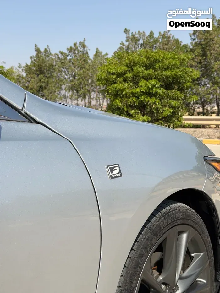 Lexus Es 2019 photo 2