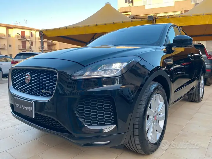 Jaguar E-Pace 2019 photo 3