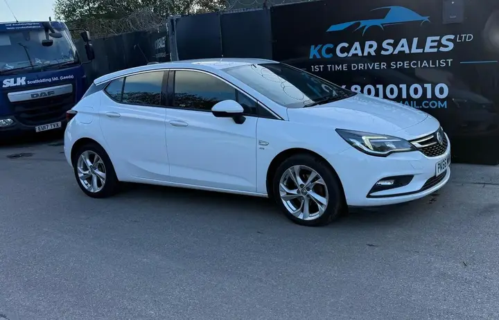 Vauxhall Astra 2016 photo 5
