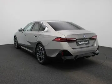 BMW I5 2024 photo 2