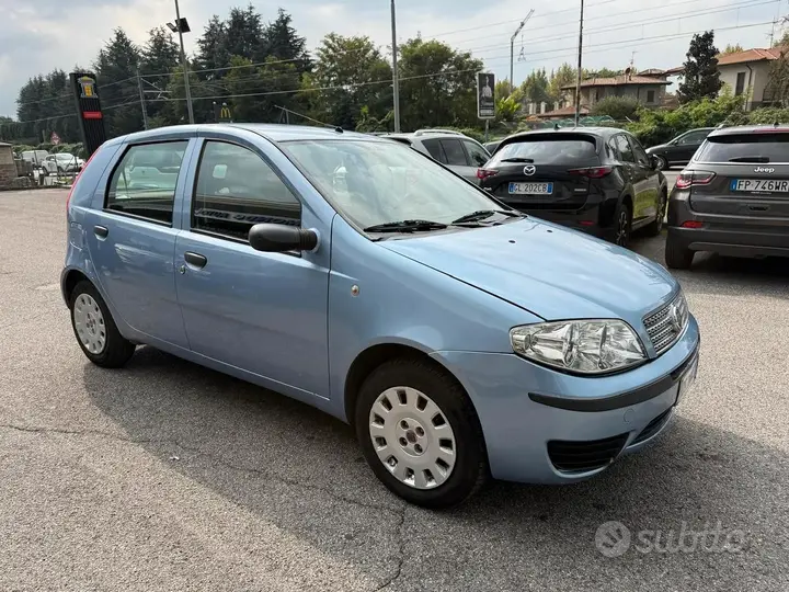 Fiat Punto 2008 photo 3