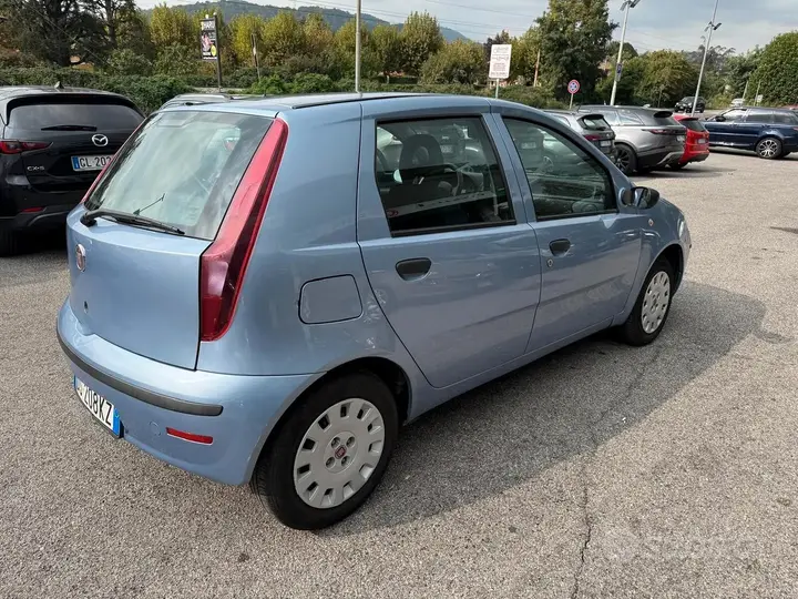 Fiat Punto 2008 photo 4