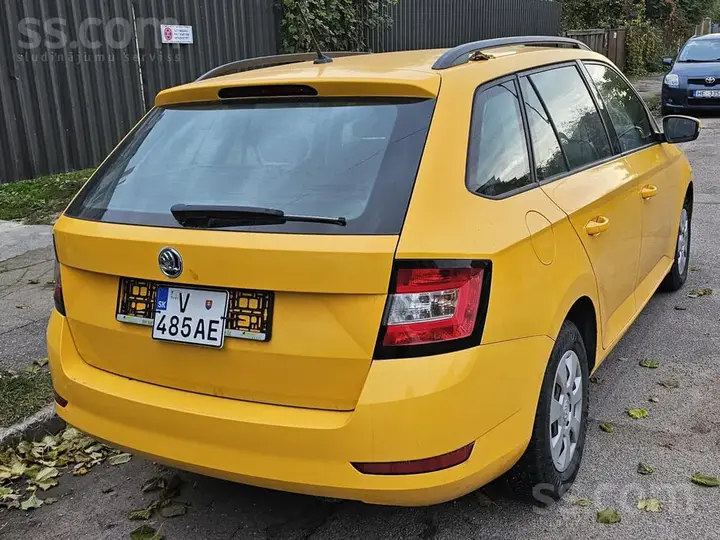 Skoda Fabia 2018 photo 3