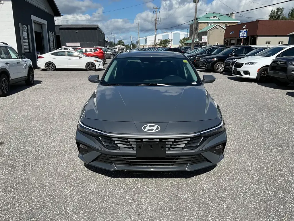 Hyundai Elantra 2026 photo 2