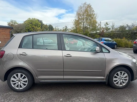 Volkswagen Golf Plus 2011 photo 3