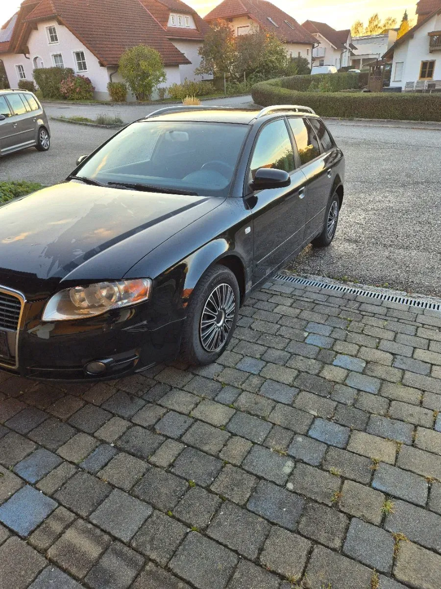 Audi A4 2007 photo 2