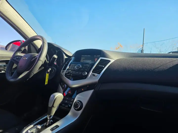 Chevrolet Cruze 2015 photo 5