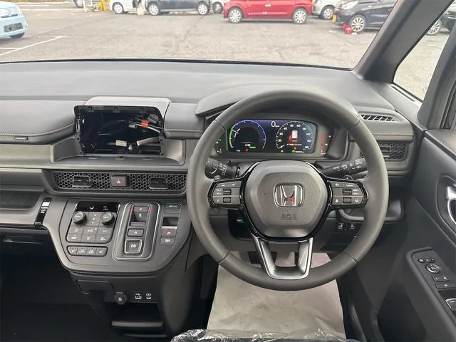Honda Stepwagon 2026 photo 5