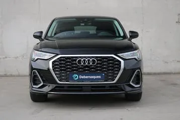 Audi Q3 2021 photo 2