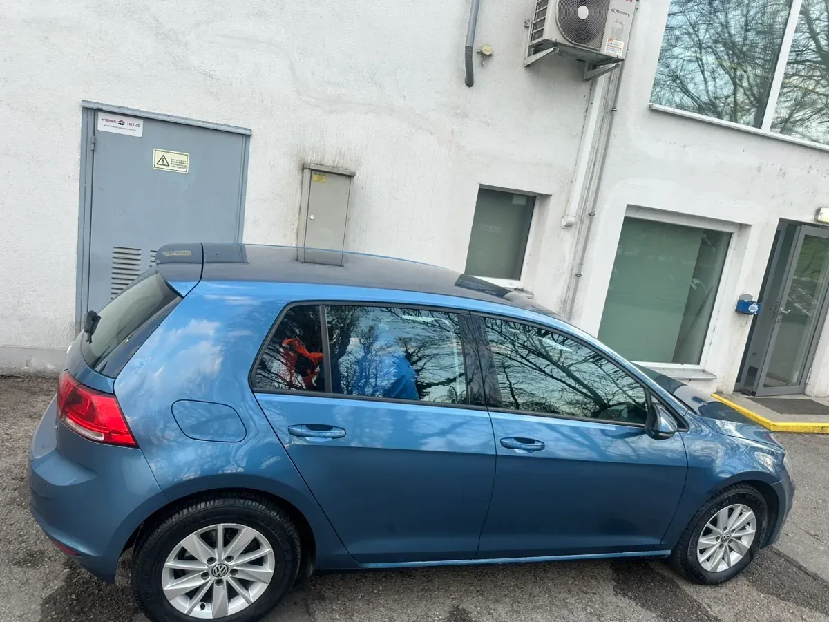 Volkswagen Golf 2013 photo 2