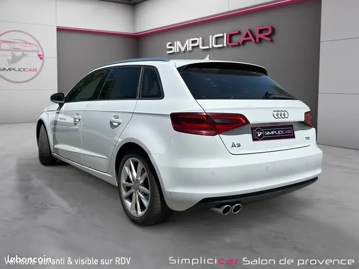 Audi A3 2015 photo 3