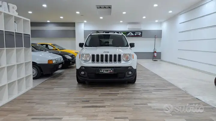 Jeep Renegade 2015 photo 2