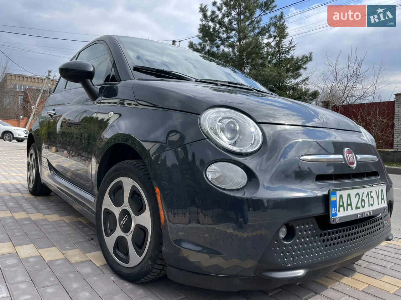 Fiat 500E 2016 photo 3