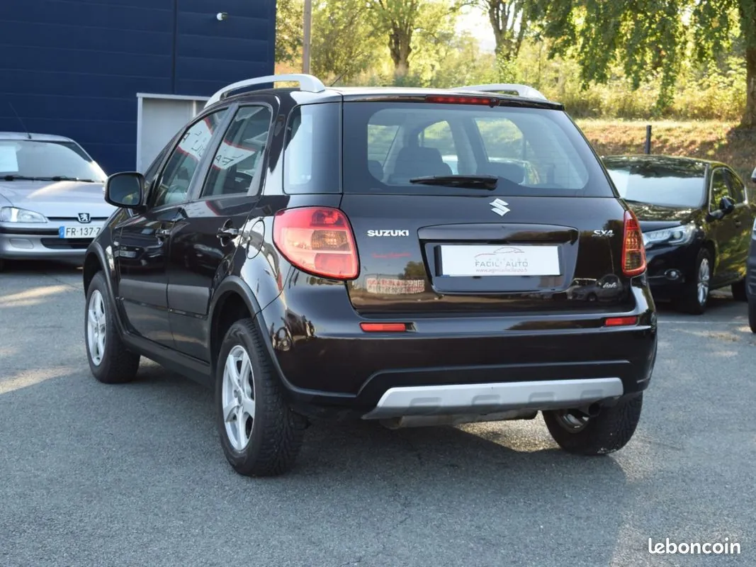 Suzuki Sx4 2013 photo 3