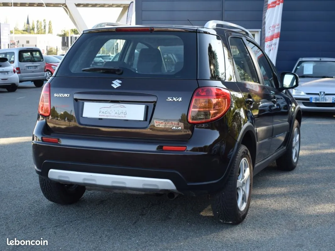 Suzuki Sx4 2013 photo 4