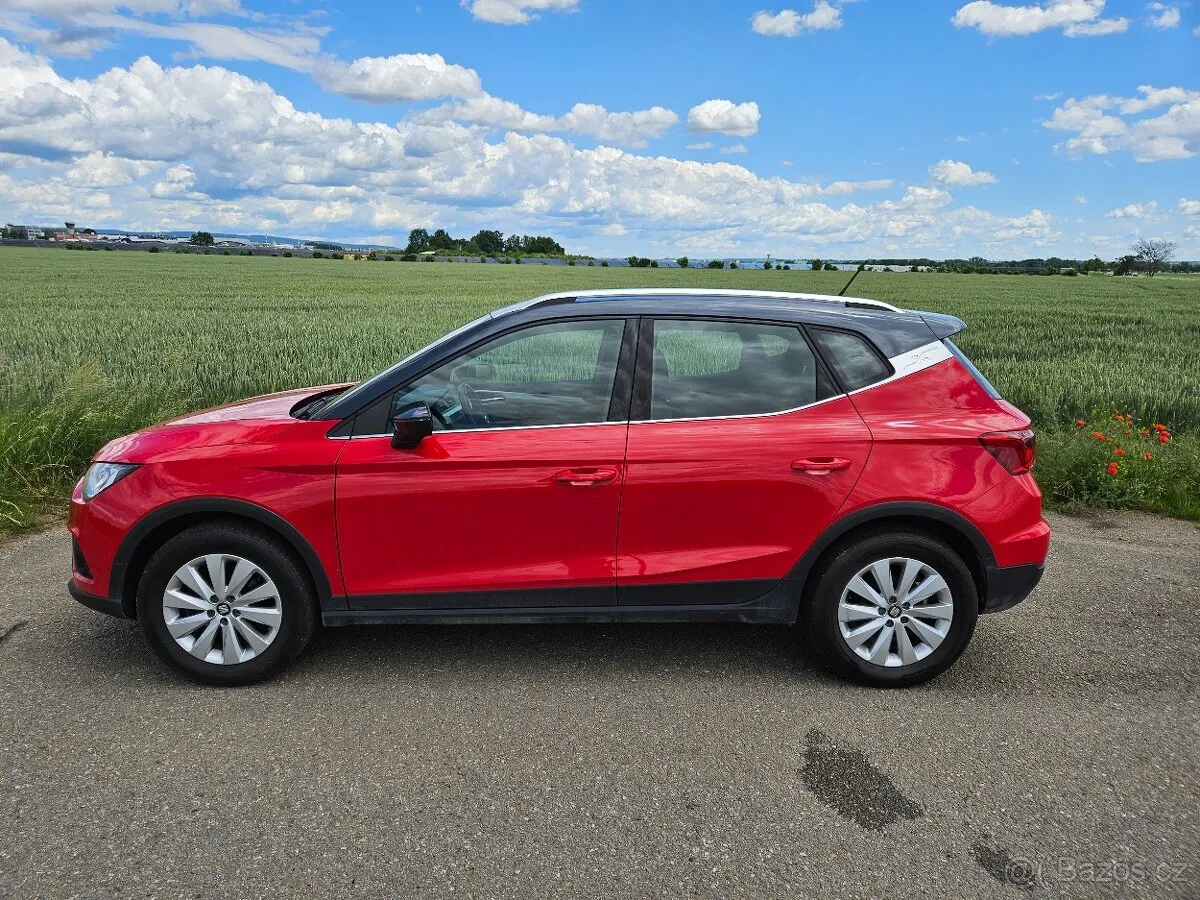 Seat Arona 2020 photo 2