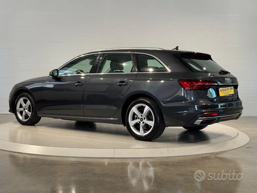 Audi A4 Avant 2024 photo 3
