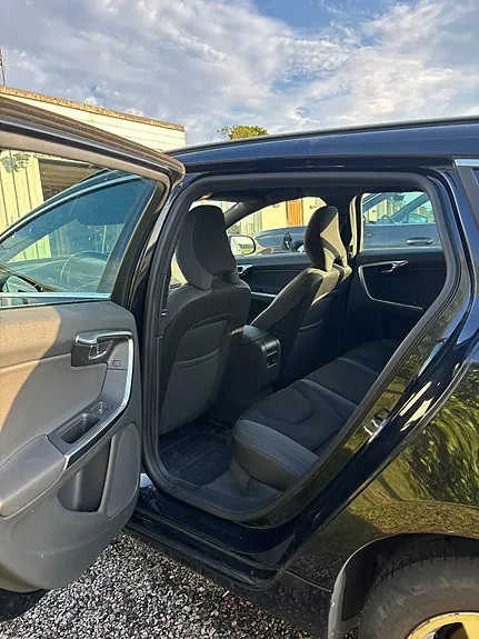 Volvo V60 2014 photo 5