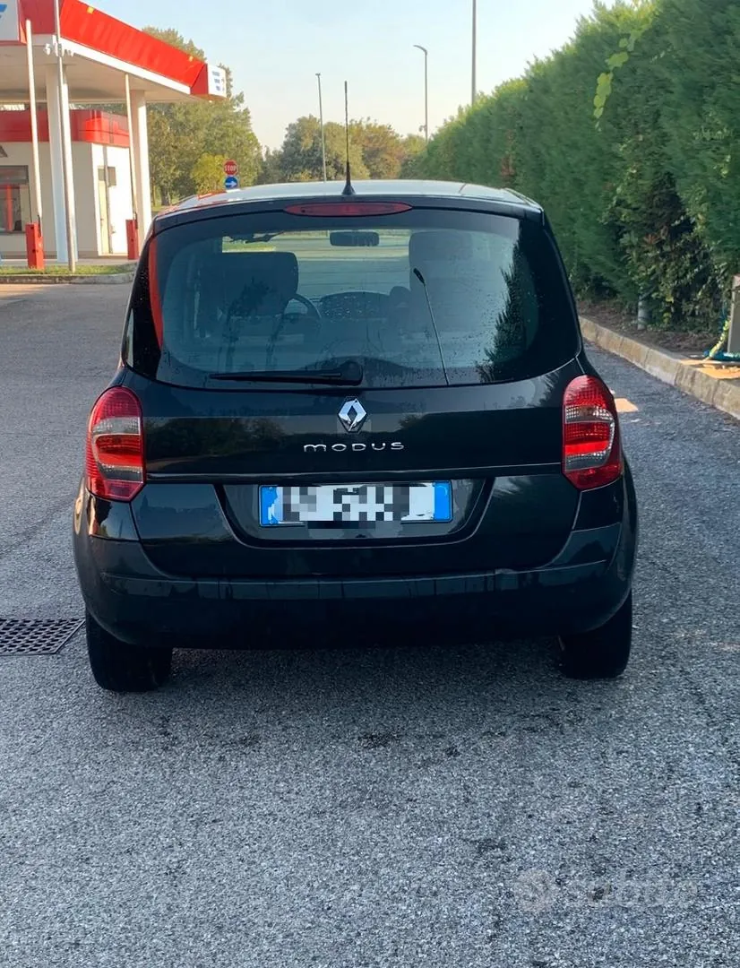 Renault Modus 2008 photo 2