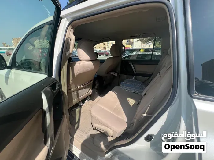 Toyota Prado 2013 photo 2