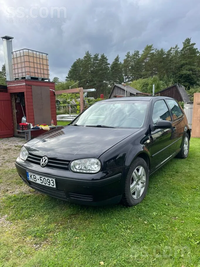 Volkswagen Golf 1999 photo 2
