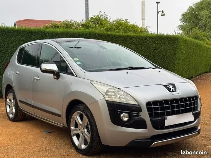 Peugeot 3008 2011 photo 2