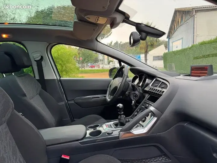 Peugeot 3008 2011 photo 5