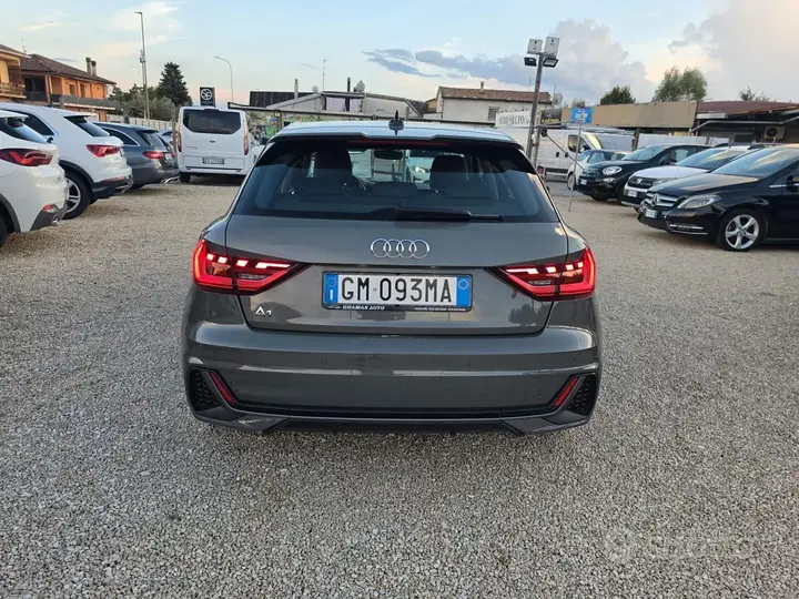 Audi A1 2023 photo 4
