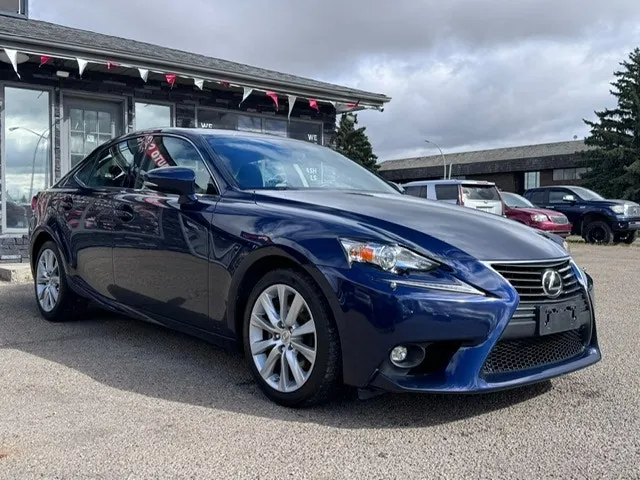 Lexus Is 250 2015 photo 3