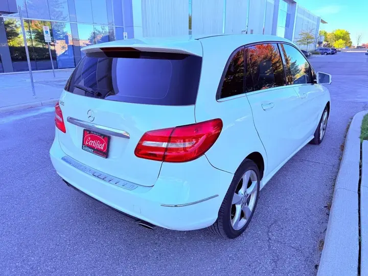 Mercedes-Benz B-Class 2013 photo 4