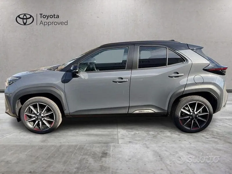 Toyota Yaris Cross 2025 photo 3