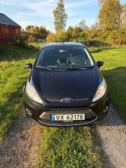 Ford Fiesta 2012 photo 5