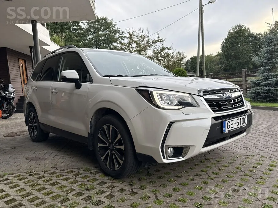 Subaru Forester 2016 photo 2