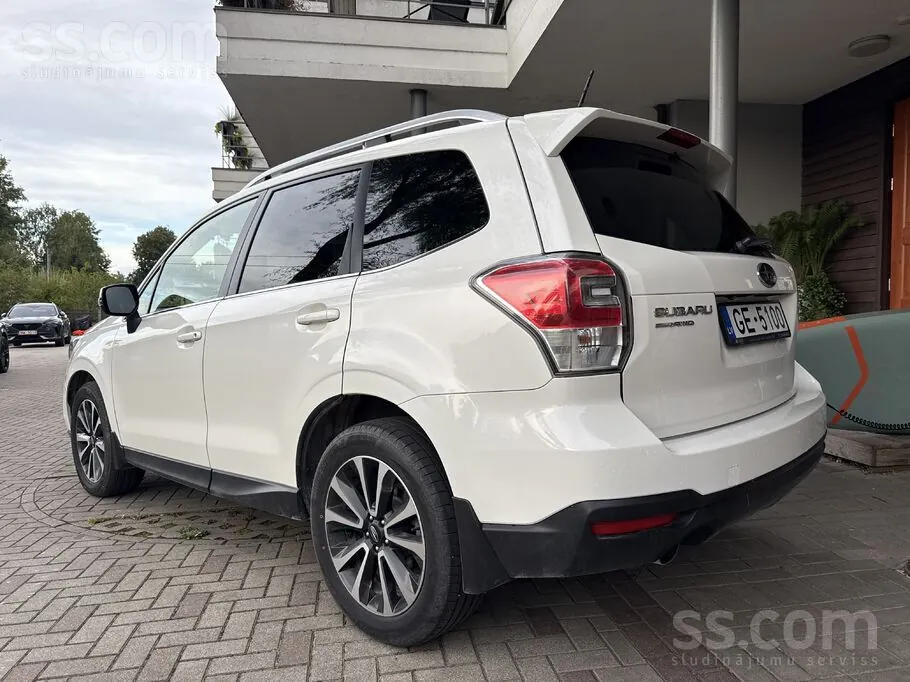 Subaru Forester 2016 photo 3