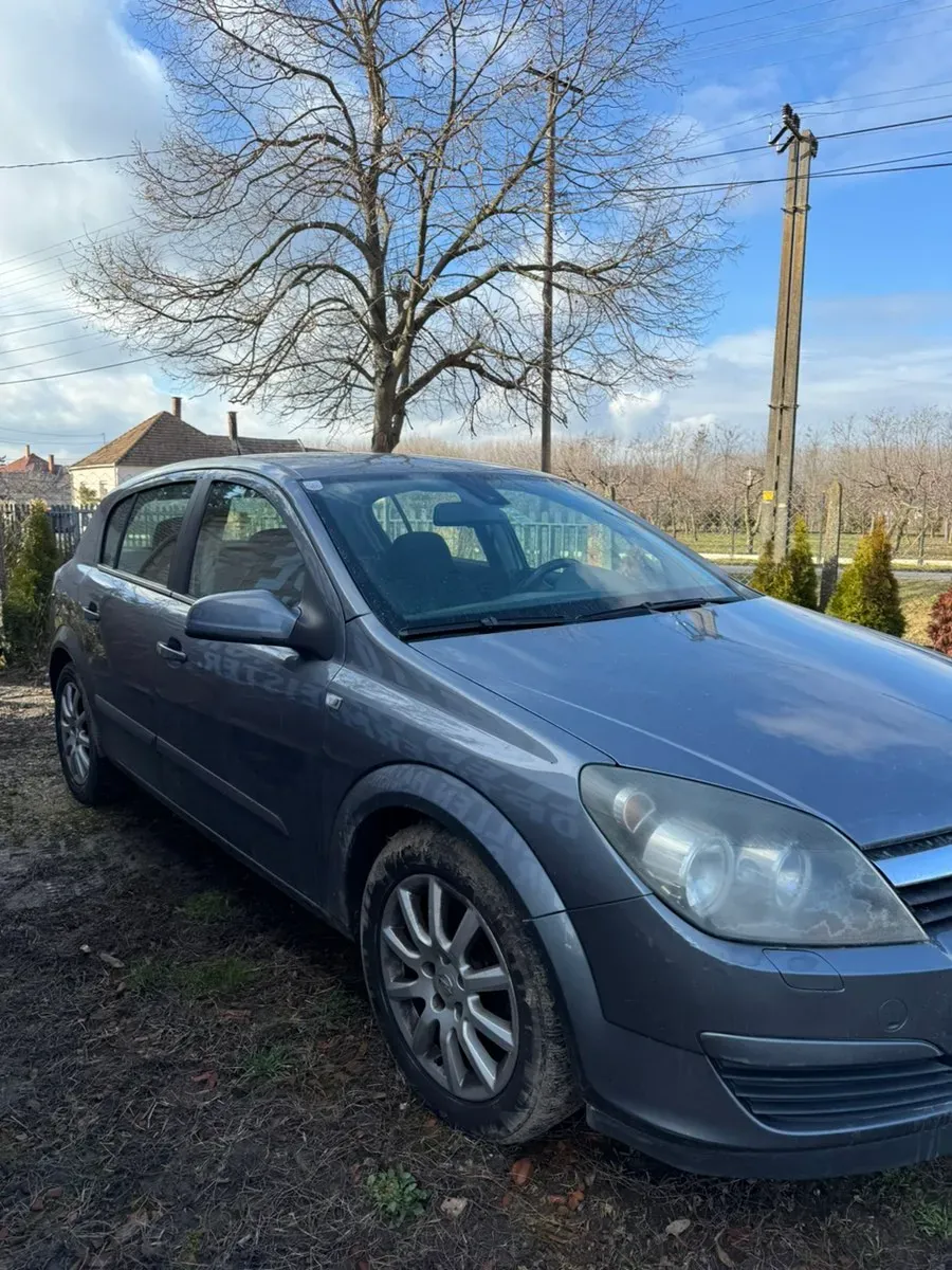 Opel Astra 2004 photo 3