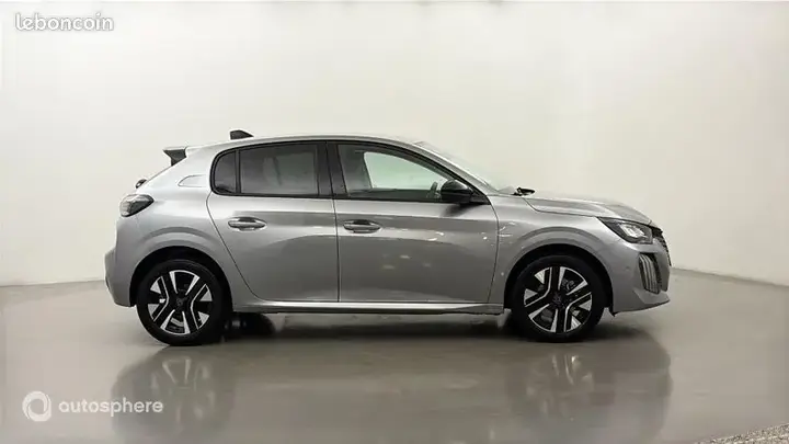 Peugeot 208 2025 photo 4