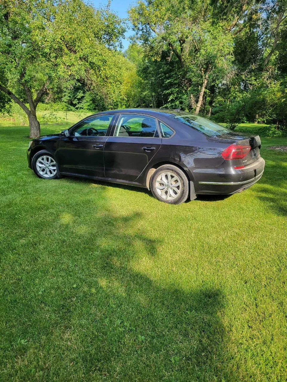 Volkswagen Passat 2018 photo 4