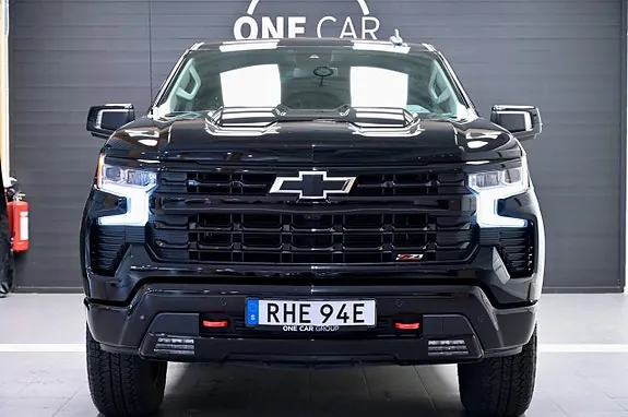 Chevrolet Silverado 1500 2025 photo 2