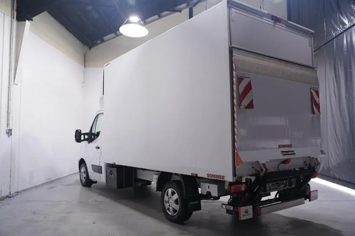 Nissan Interstar 2024 photo 3