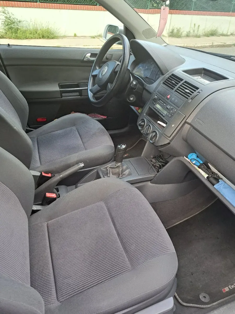 Volkswagen Polo 2005 photo 3