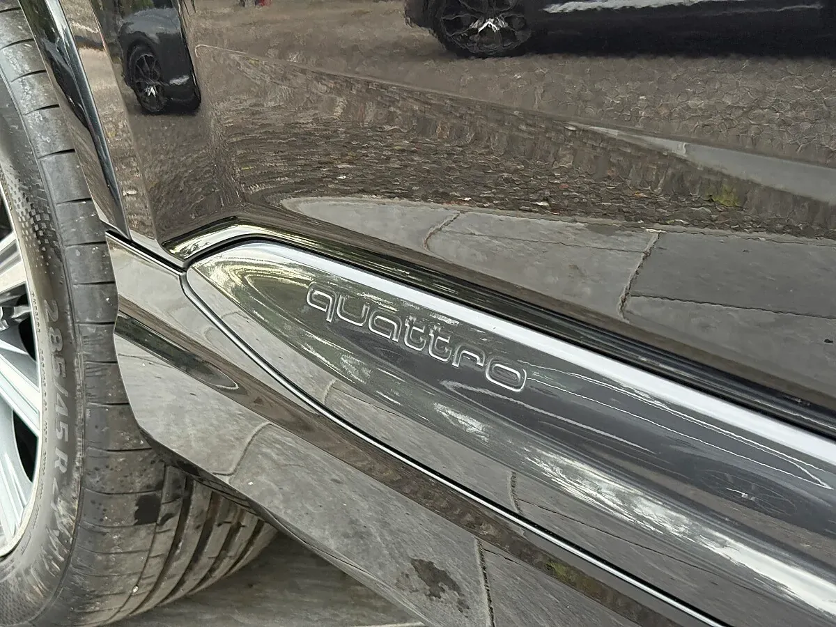 Audi Q7 2016 photo 3