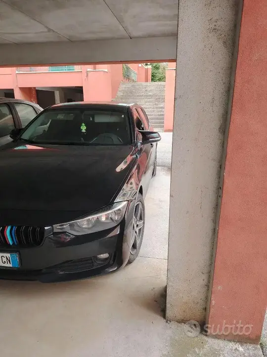 BMW 3 Series 2015 photo 2