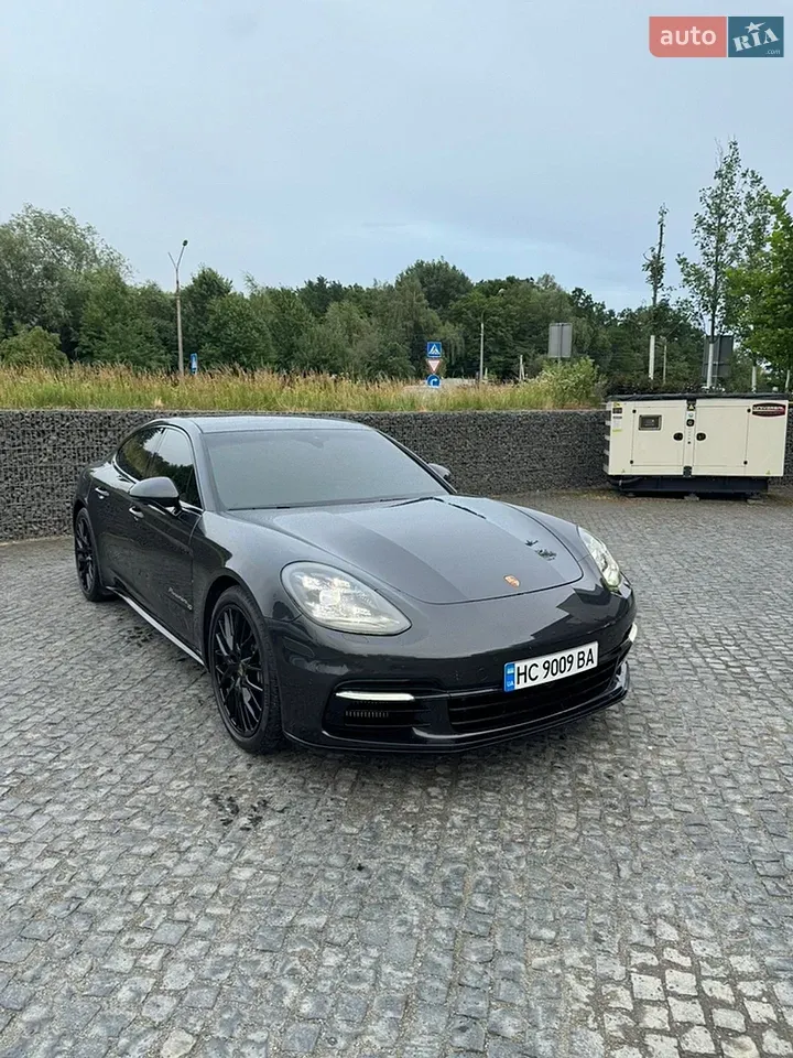 Porsche Panamera 2020 photo 3