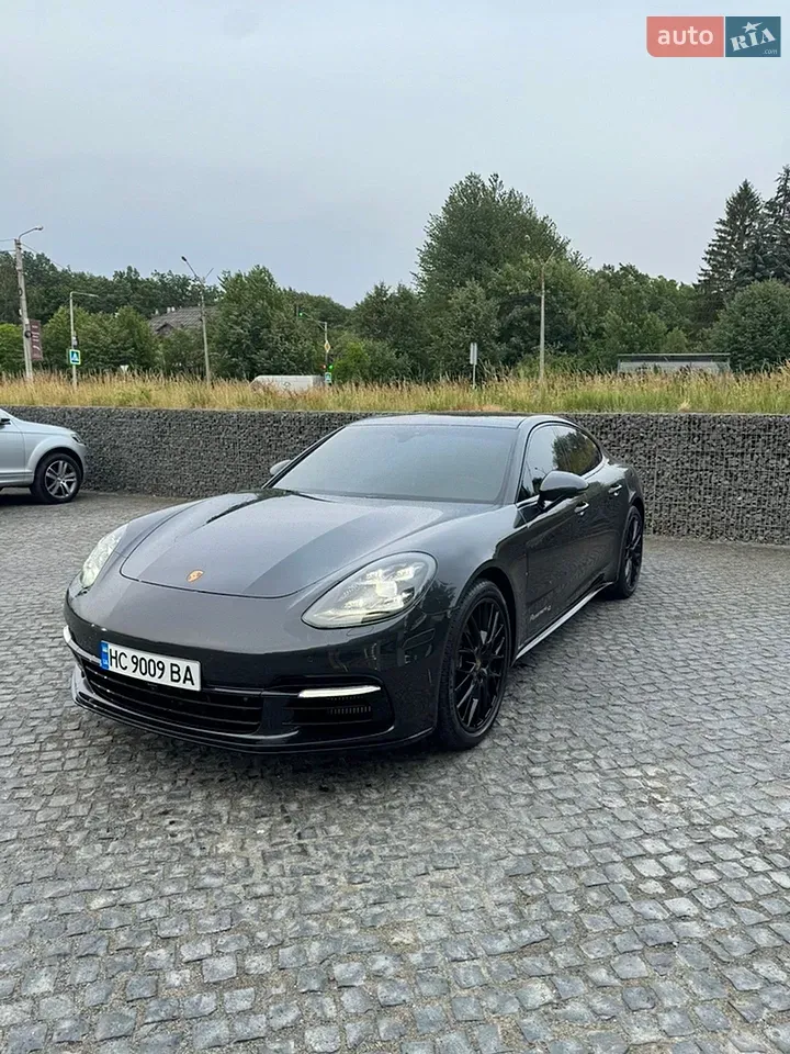 Porsche Panamera 2020 photo 2