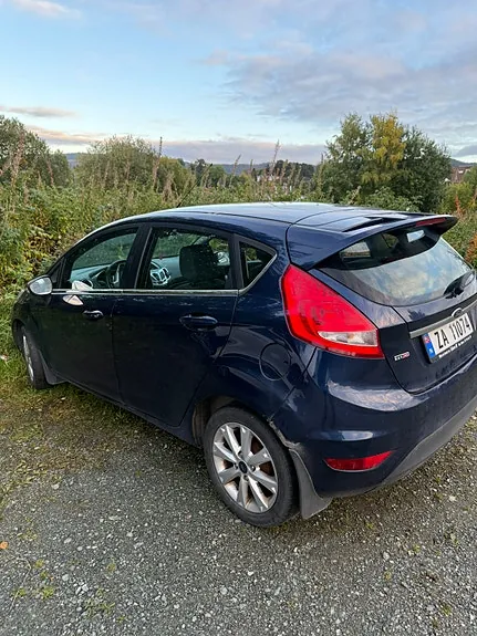 Ford Fiesta 2011 photo 5