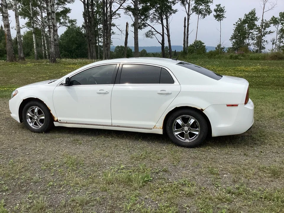 Chevrolet Malibu 2009 photo 4