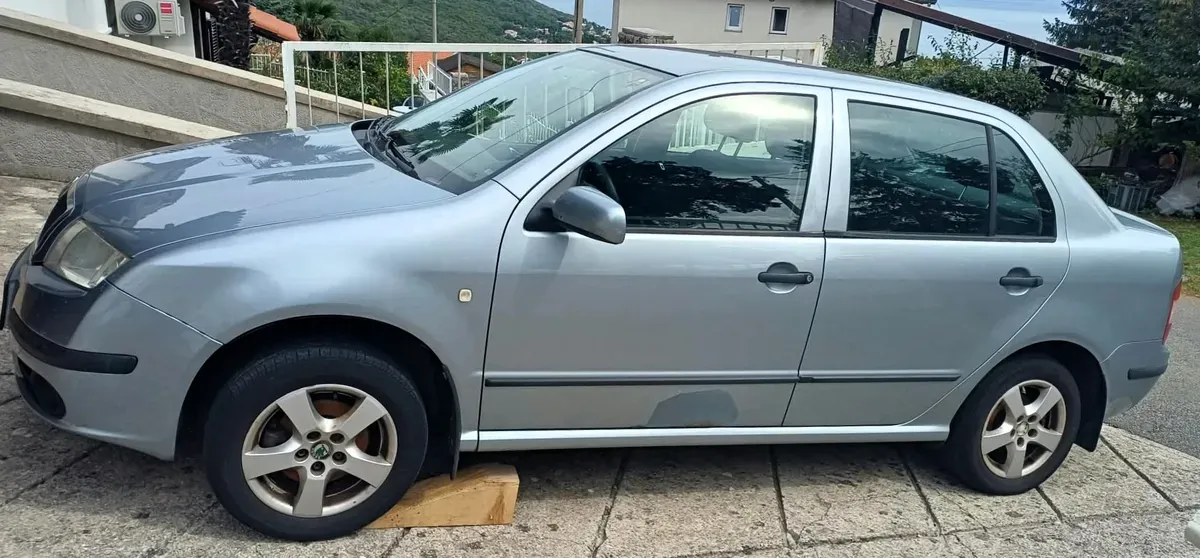 Skoda Fabia 2005 photo 3